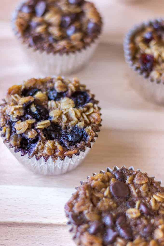 Baked Oatmeal Muffins (Great for on-the-go!) -- Quick, fast and easy breakfast recipe ideas for a crowd (brunches and potlucks)! Some of these are make ahead, some are healthy, and some are simply amazing! Everything from eggs to crockpot casseroles! Your mornings just got a little better. Listotic.com