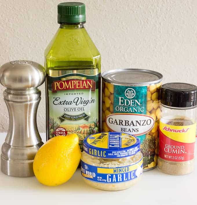 ingredients for Simple Hummus Without Tahini