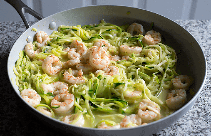 Zucchini Noodles Recipe (Zoodles) - Wholesome Yum